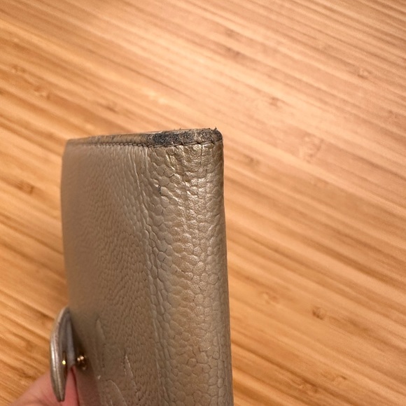 Authentic Chanel Caviar CC wallet in metallic - Picture 16 of 16